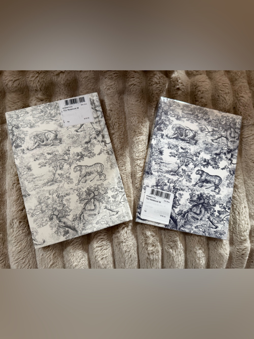 Authentic Dior Toile Notebook Duo in Gray and Blue - from Dior boutique - Picture 2 of 2